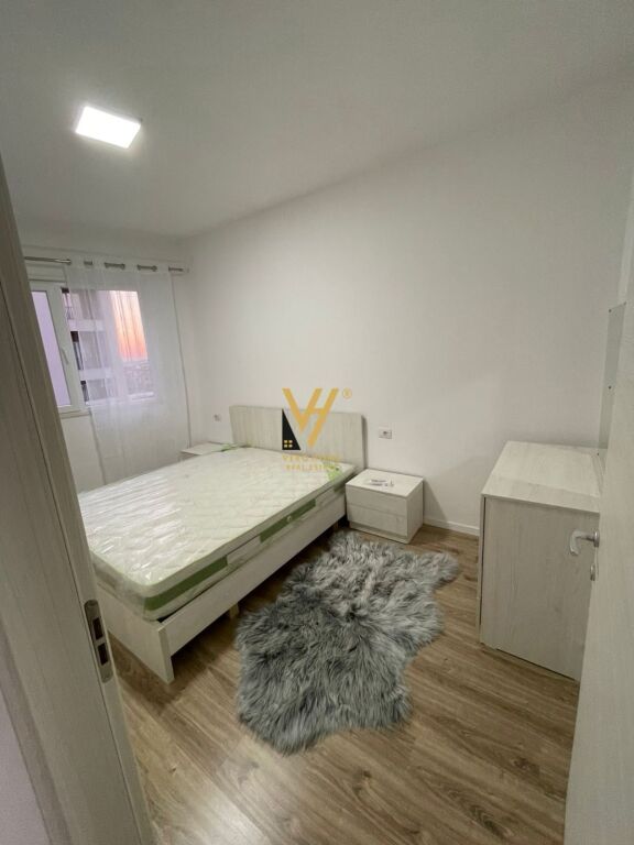 SIAMO AFFITTANDO APPARTAMENTO 1+1+BLK IN VIA DRITAN HOXHA 60.000 LEKE
