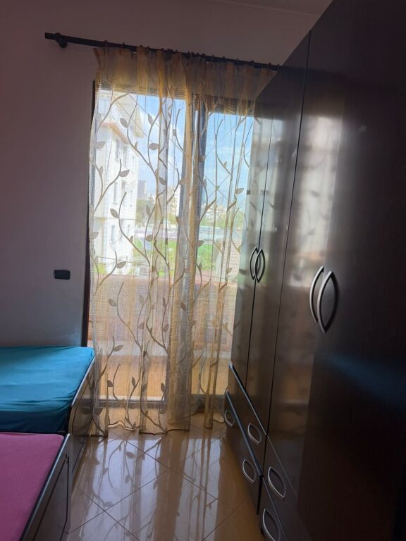 Apartament 1+1 me qera tek Inxhinieria e Ndertimit