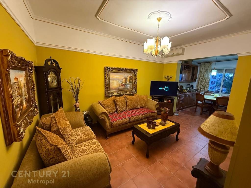 FOR SALE 2+1 APARTMENT NEAR THE FORMER ELECTRIC MARKET