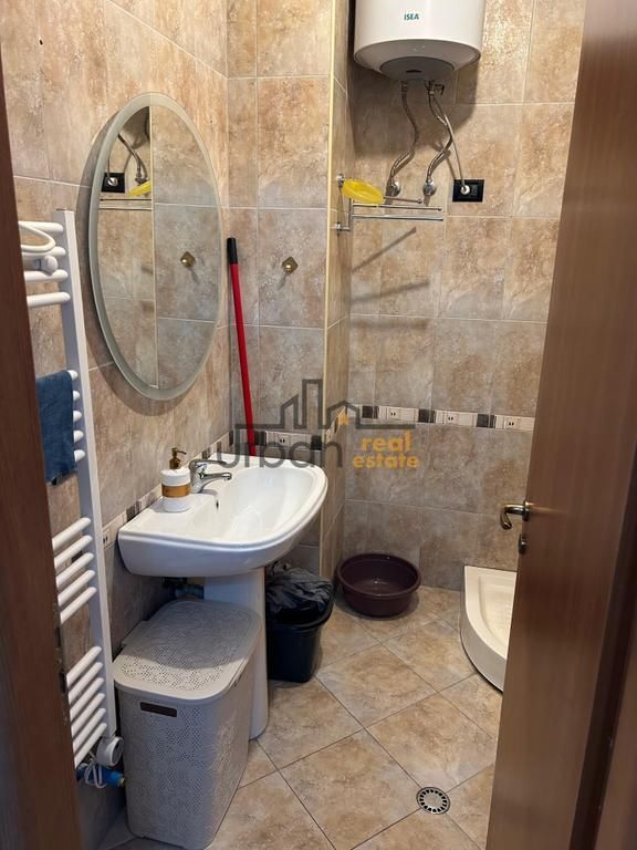 Affitto, Appartamento 2+1, Nuovo Bazaar, Tirana - 800€ | 100 m²