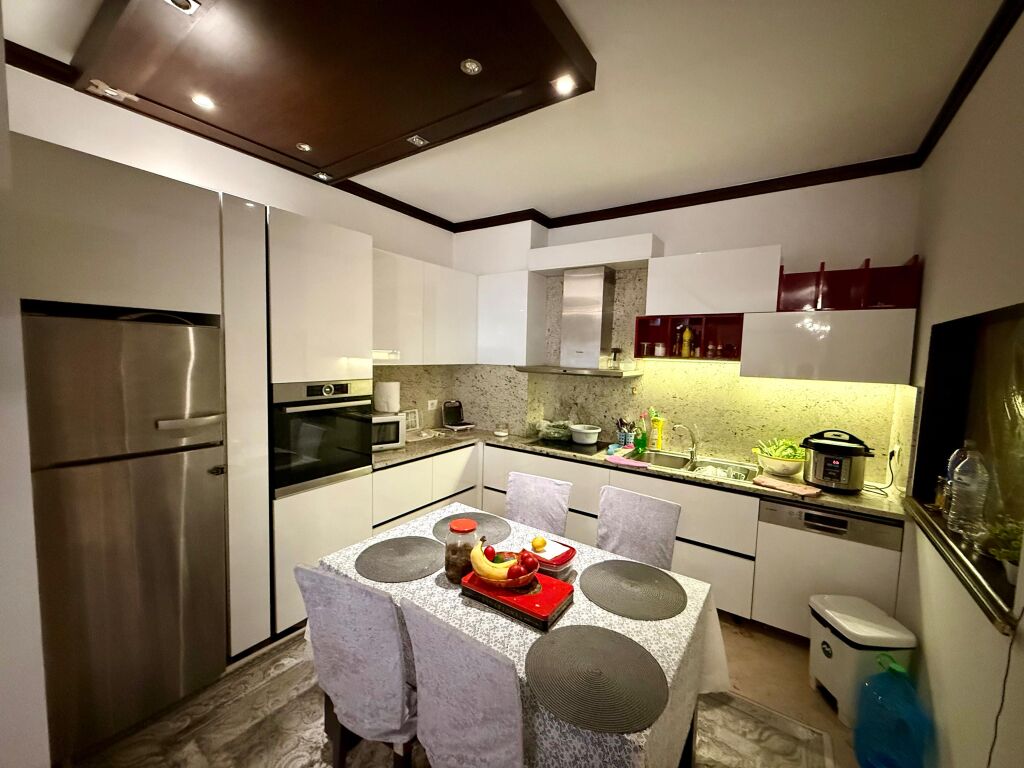📣 FOR SALE Apartment 2+1 With 2 Bathrooms And 2 Balconies 📍 Kodra e Diellit, Near Eleonora ✨   🏢 New Building  🪜 3rd Floor (With Elevator)  📐 Gross Area 133 m2  📐 Net Area 120 m2  🛋️ Sold Furnished  📂 With Mortgage   💶 Price 247,000 Euro