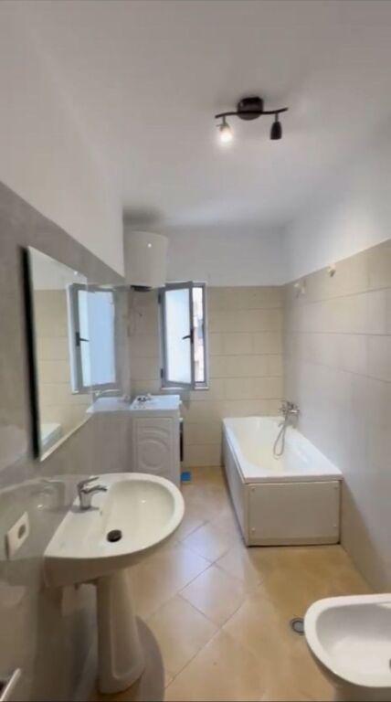 📌VENDESI APPARTAMENTO 2+1 A ASTIR