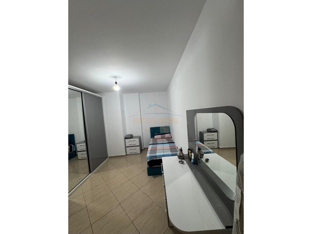 In vendita, Appartamento 3+1+2, Nuovo Anello, Tirana.
