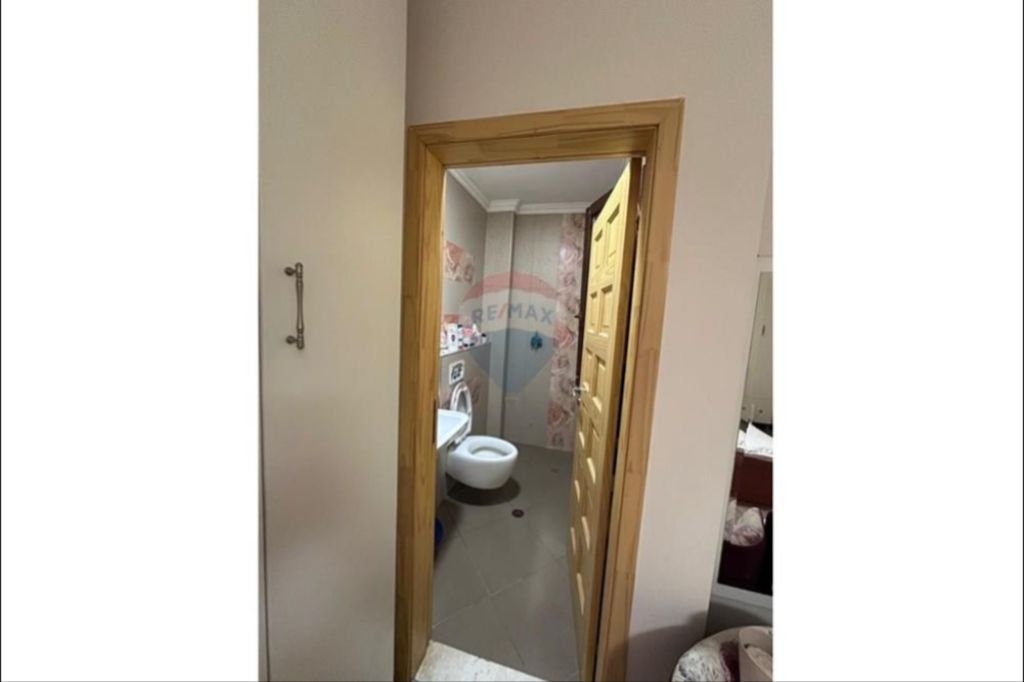 Apartament per shitje 2+1+2 tek Selita e Vjeter