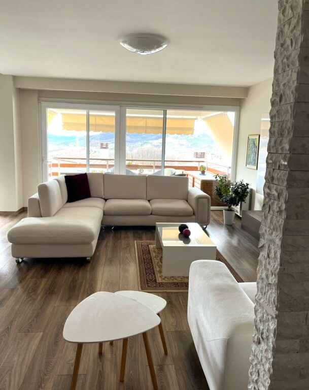 🏡 Long Hill Residence  Rent Apartment 2+1