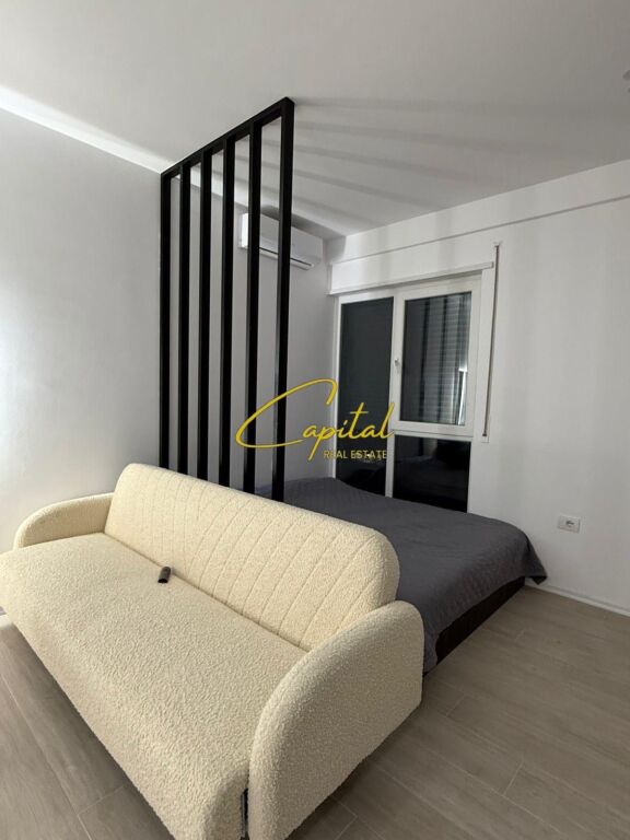 STUDIO FOR RENT 40 M2 5 MAY 400 EURO
