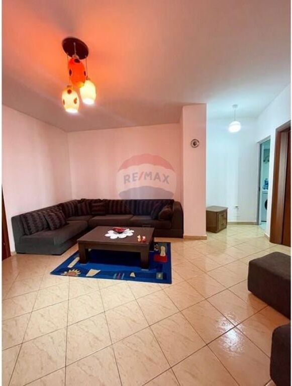 APARTAMENT 1+1 ME QIRA PERBALLE DELIJORGJIT