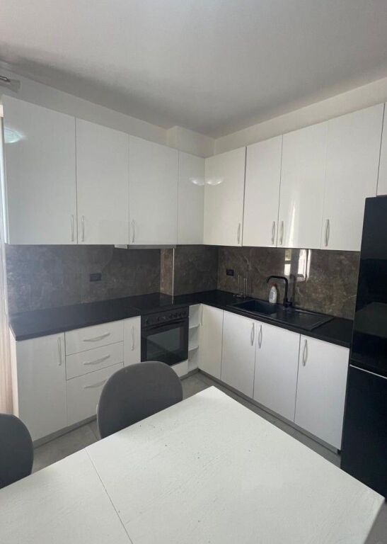 Apartament 3+1 i mobiluar – Rezidenca City View