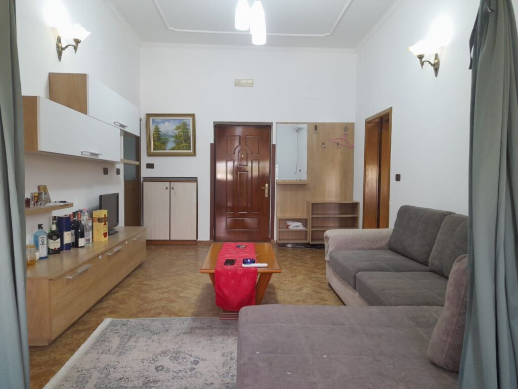 JEPET APARTAMENT ME QERA 1+1 BLLOK