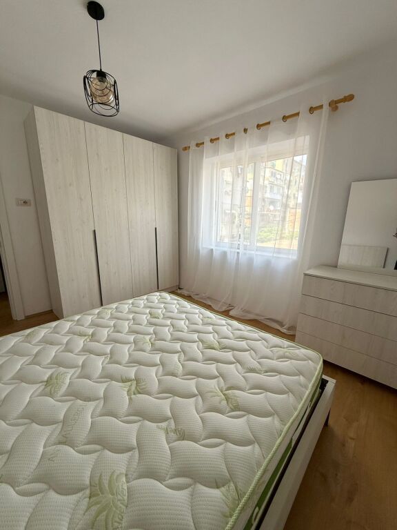 Appartamento in affitto 1+1 in Via Bardhyl (ID B211341) Tirana