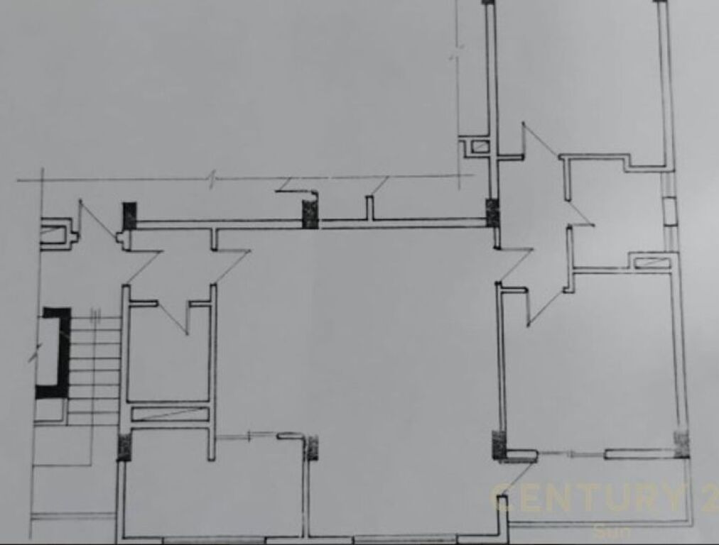 APARTAMENT PER QIRA 2+1+2 + 2 BALLKONE