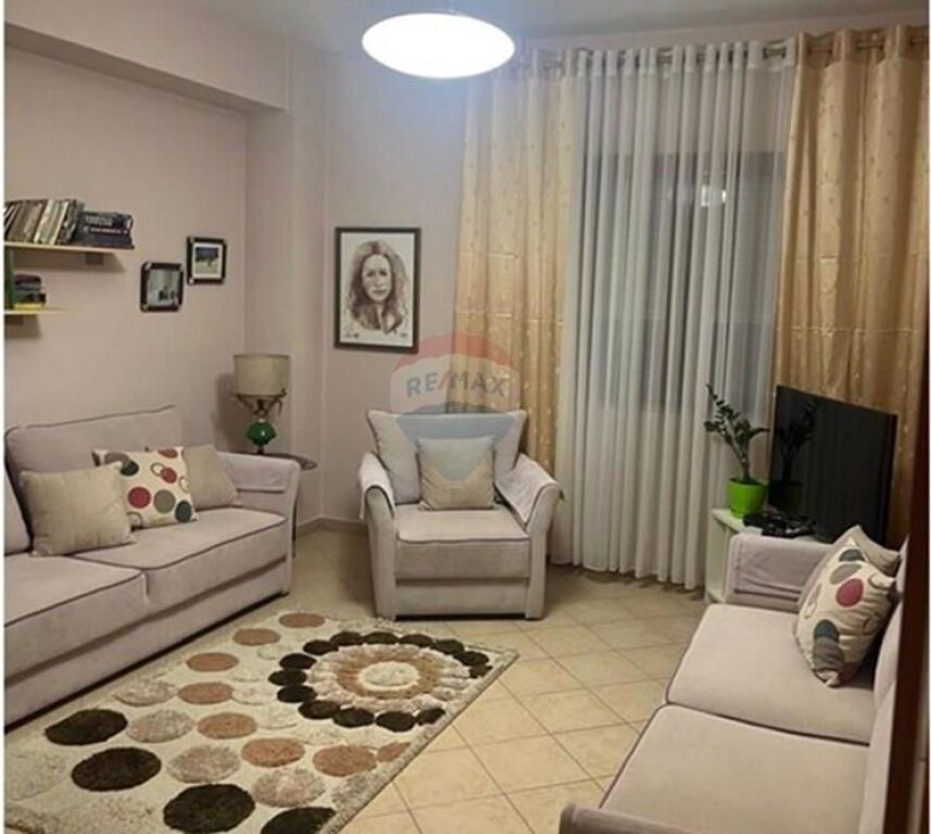 Apartment for rent 2+1+2 Kavaja Street