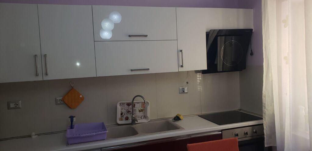 Jepet apartament me qira 2+1 ne Myslym Shyr