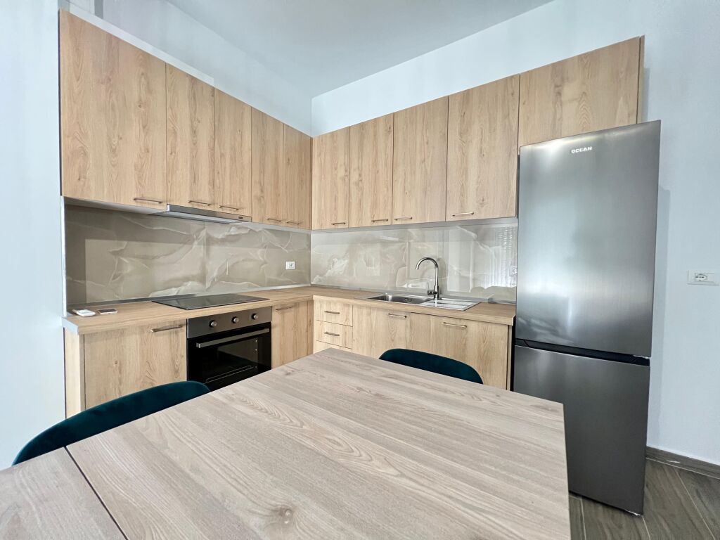 📣 QERA Apartament 2+1 🛣️ Rruga e "Dibres" ✨  🏢 Ndertim i Ri 🪜 Kati 6 , Me Ashensor 🛋️ Arreduar Ne Menyre Bashkekohore  💶 Cmimi 650 Euro