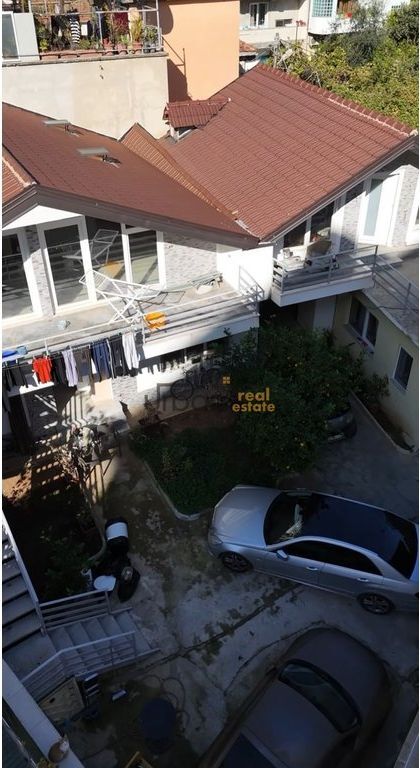 ESCLUSIVO, Affitto, Due Ville Adiacenti, Selvia, Tirana - 4500€ | 500 m²