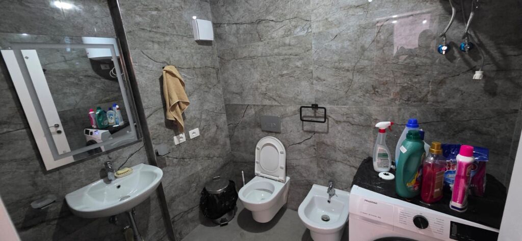 Apartament 2+1 me qira Univers City