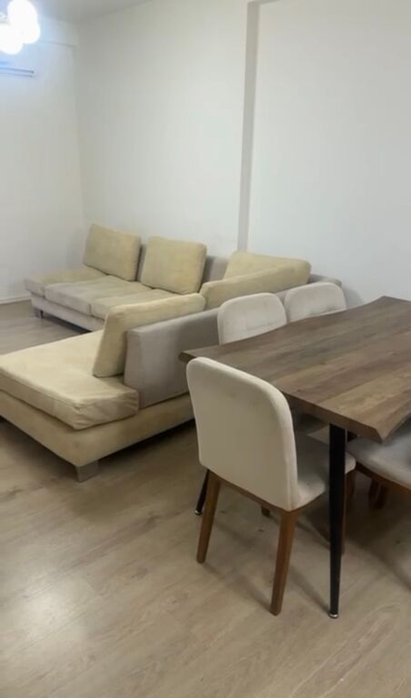 Apartament 2+1+2 me qera ne Astir tek Bar Kronos