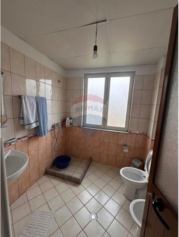 Apartament 3+1+2 per shitje,Fresk