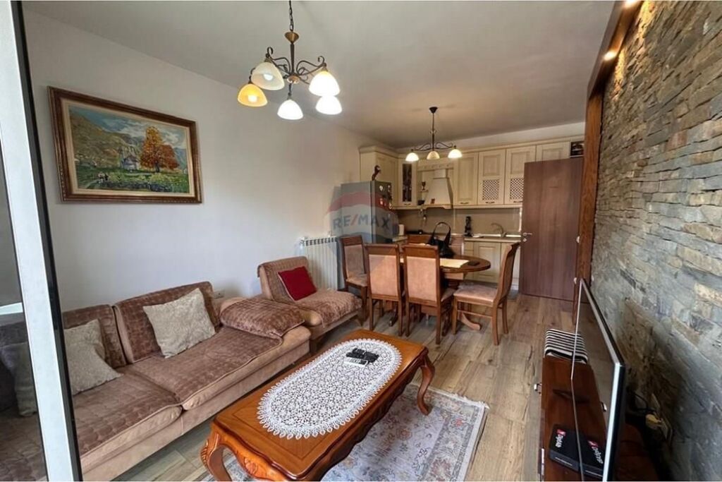 Apartament 3+1+2 per shitje,Fresk