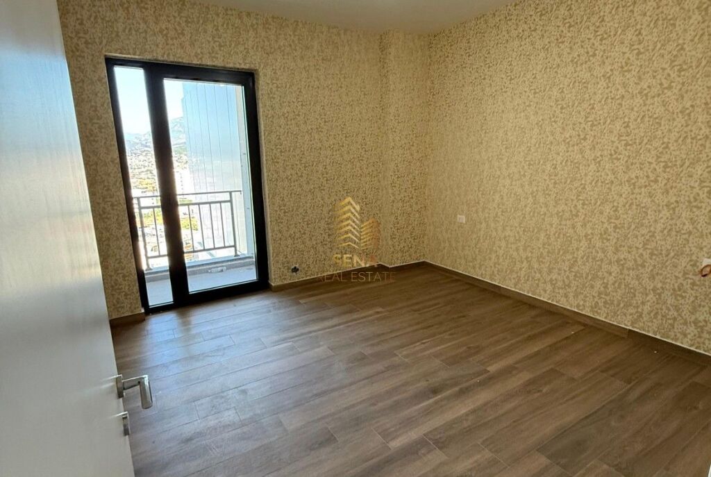 Qira, Ambient Per Biznes,1+1+blk,Kompleksi Arlis – Rruga e Dibres, 550 Euro/Muaj