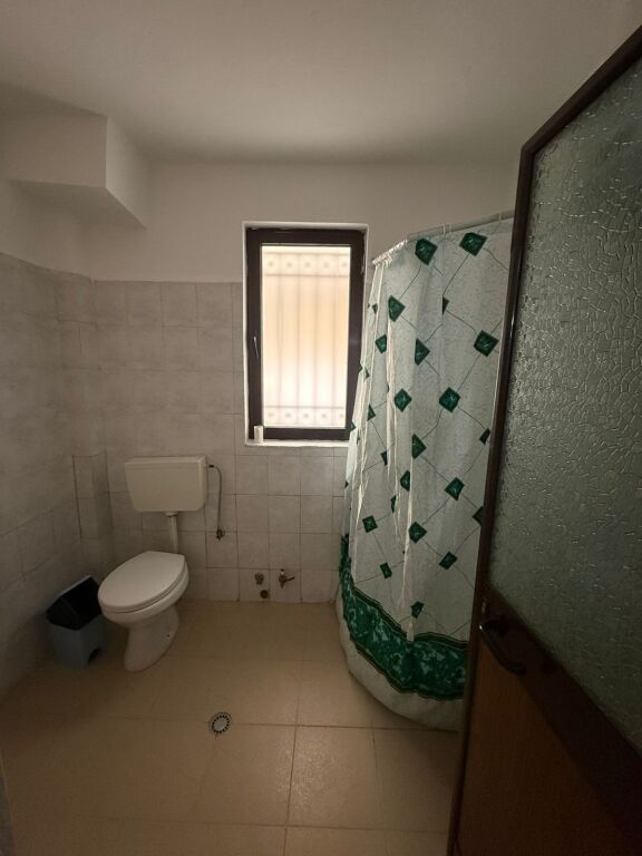 APPARTAMENTO 3+1+2 IN AFFITTO "COMUNE DI PARIGI"