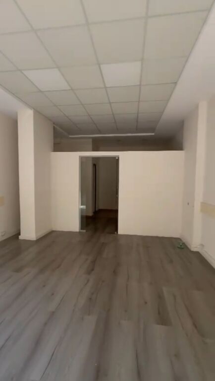 🏢 Ufficio in Affitto – Comune di Parigi
