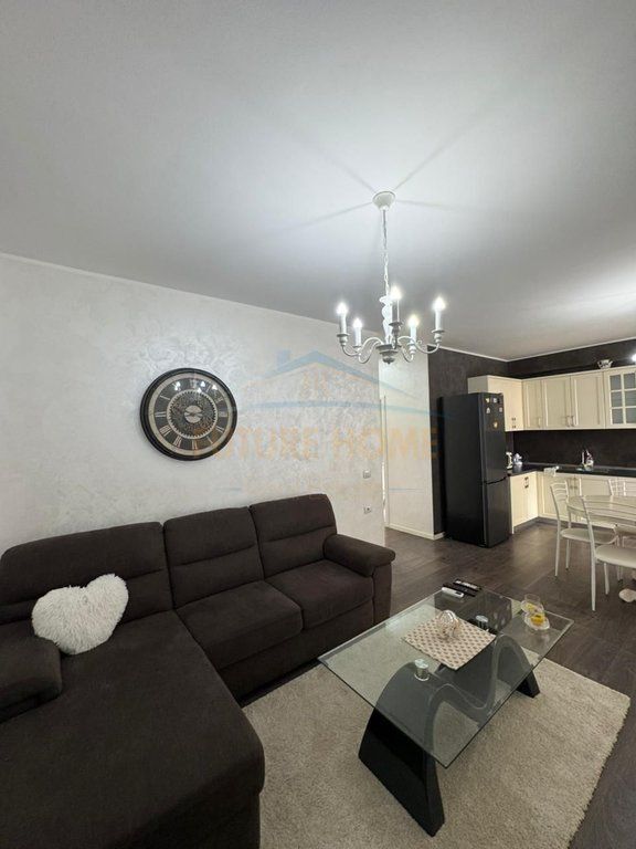 Affitto, Appartamento 2+1+2+ Posto auto, Fresk