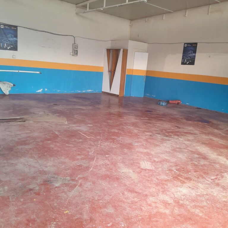 JEPET ME QERA AMBIENT BIZNESI ISH KENETA, DURRES