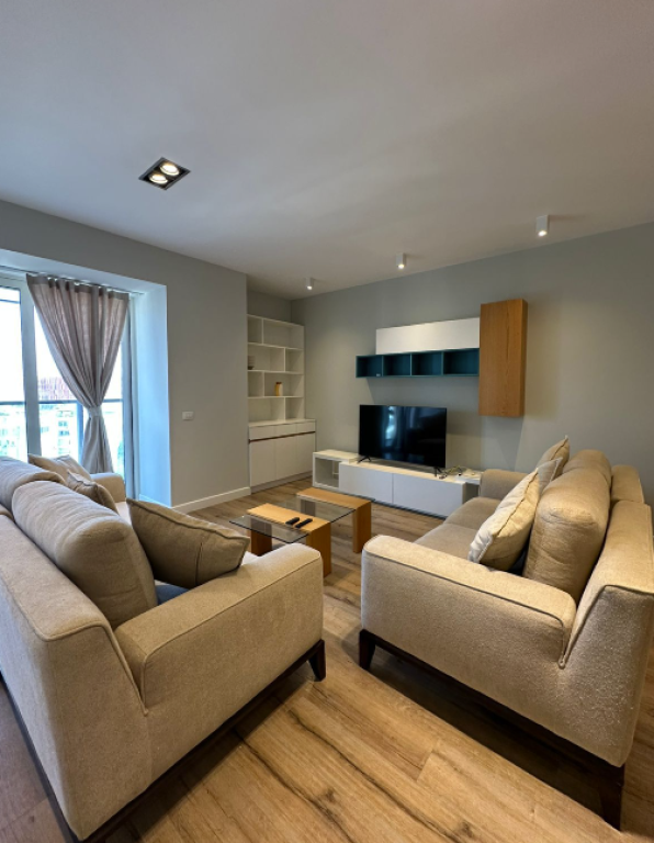 🏡 SUPER APARTAMENT 2+1+2 ME QIRA – AMBASSADOR 3  📍