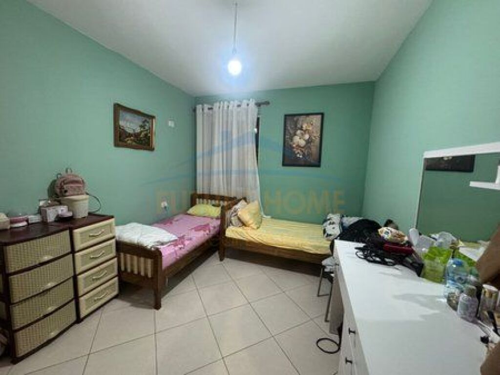 In vendita, Appartamento 2+1+Posto Auto, Yzberisht