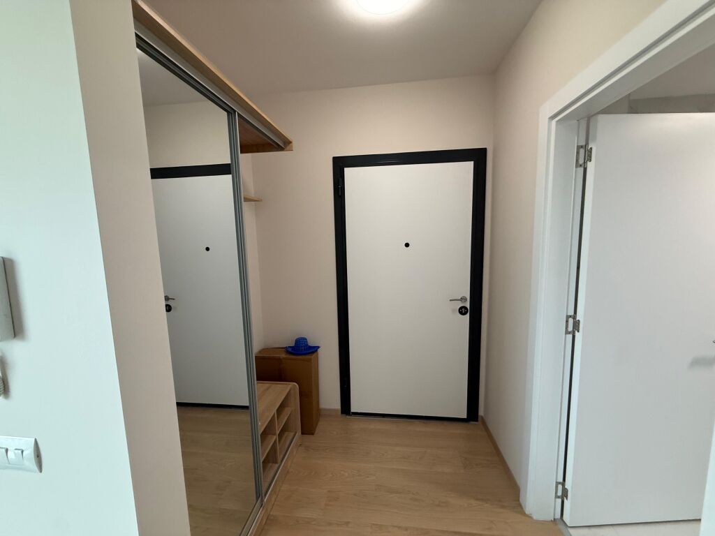 📣 QERA Apartament 2+1+2 Me Parking📍 Prane Casa Italias ✨  🏢 Ndertim i Ri 🪜 Kati 5 (Me Ashensor) 🛋️ Mobiluar Me Kushte Bashkekohore ✅ I Pa Banuar Me Pare  💶 Cmimi 750 Euro