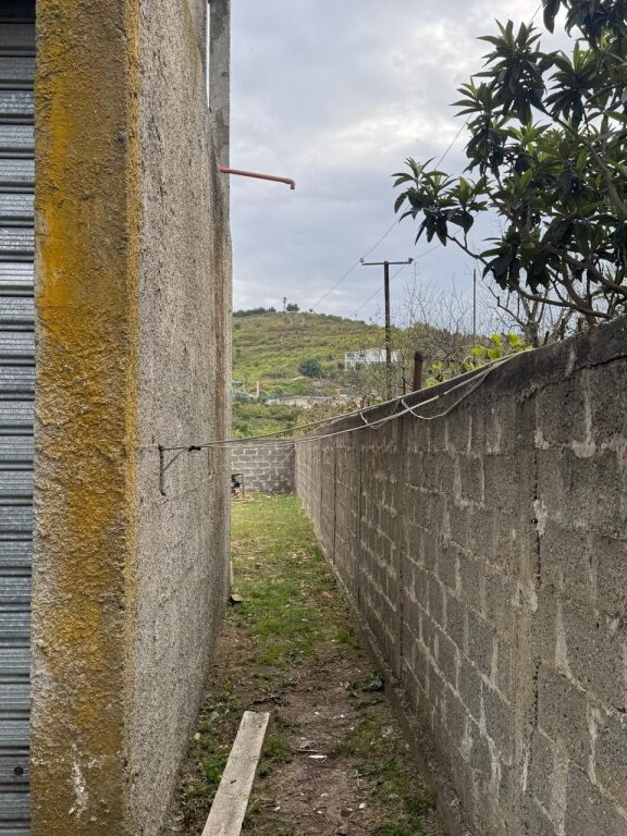 Vendesi edificio a 3 piani in vendita – Spitallë, Durrës