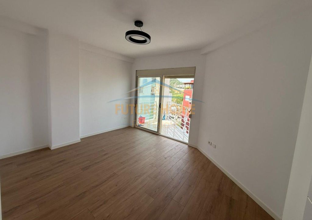 For sale, 2+1 Apartment, Kodra e Diellit, Tirana.