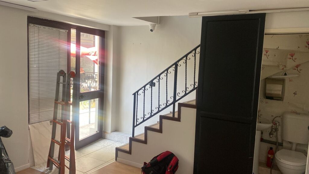 Shop for Rent in the center !