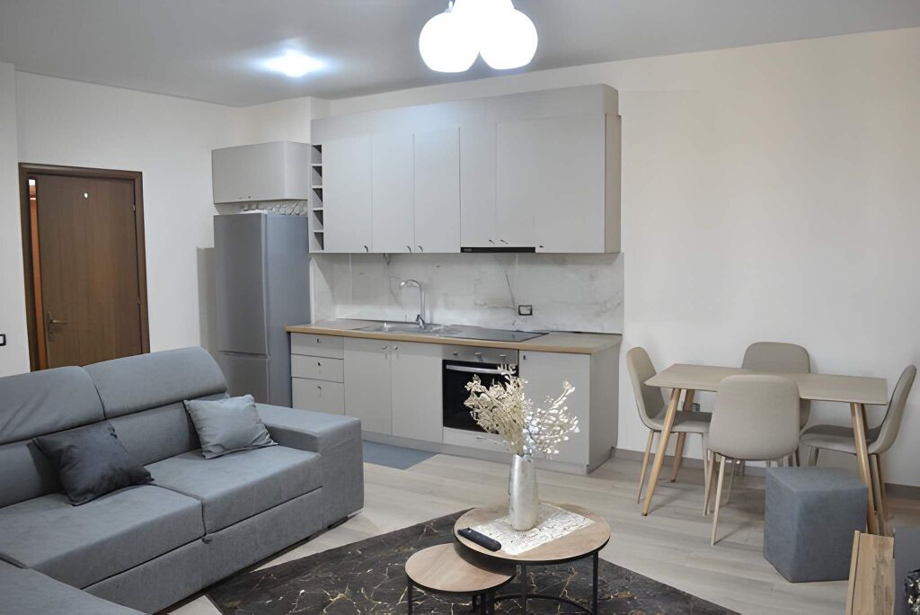 Apartament 1+1 me qira –  Rruga e Kavajes!
