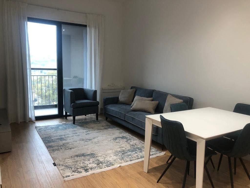 Apartament me qera - Rruga e Kavajes