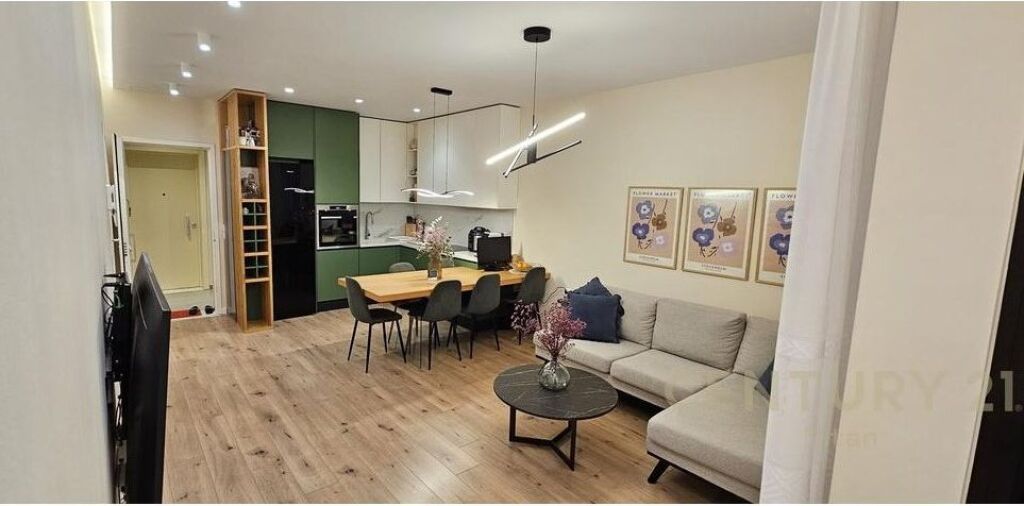 Apartament 2+1 me qira pranë Rezidencës Alba, tek 21 Dhjetori
