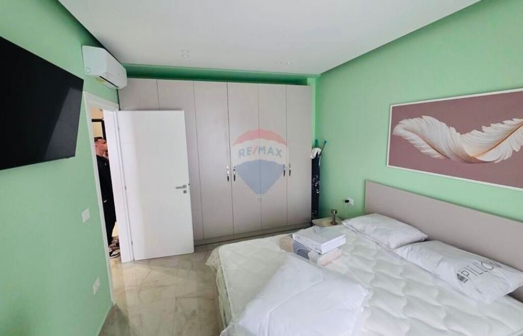 Apartament 1+1+post parkimi Laprake
