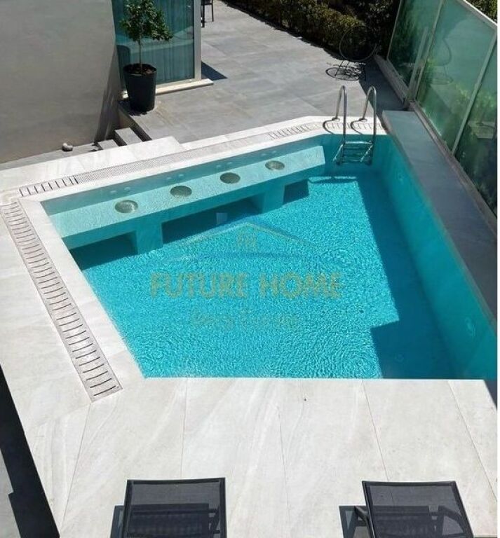 In Vendita, Villa Attaccata + Casa Ospiti, Green Coast Residence