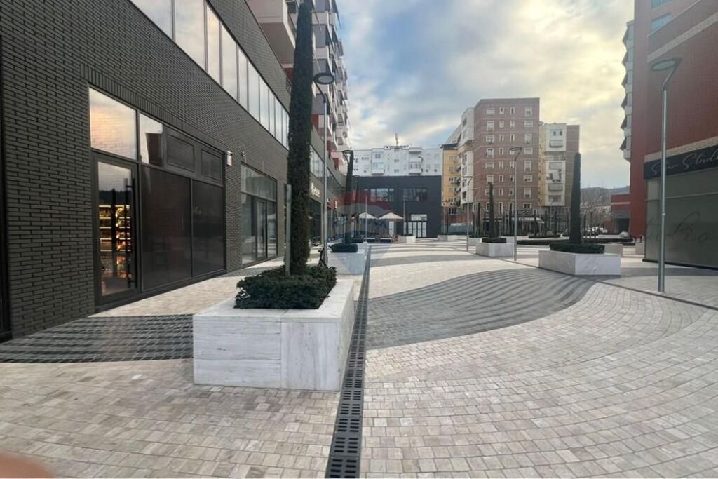 Office - For Rent - Delijorgji Complex, Tirana(ID: 530181095-192)