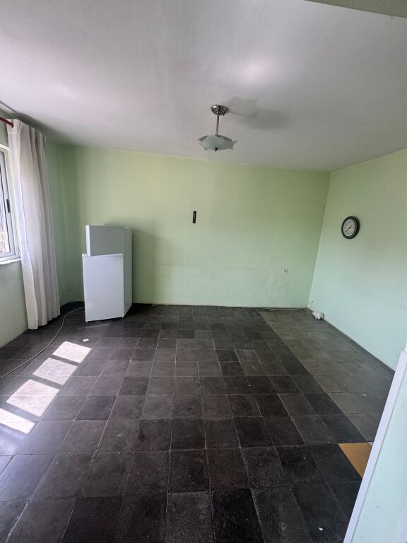 🏡 APARTMENT 2+1 FOR SALE – ALI DEMI (NEAR 1 MAY SCHOOL)