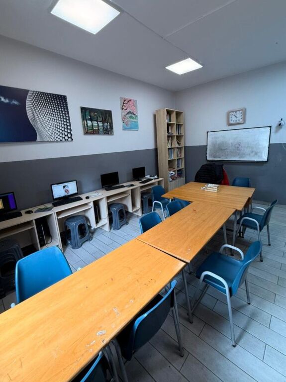 📍LOCALE COMMERCIALE IN AFFITTO A BLLOK