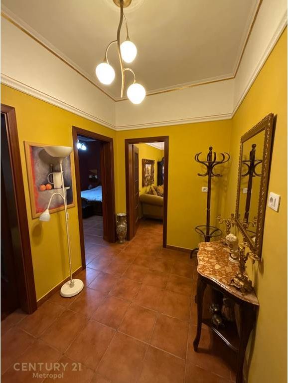 FOR SALE 2+1 APARTMENT NEAR THE FORMER ELECTRIC MARKET