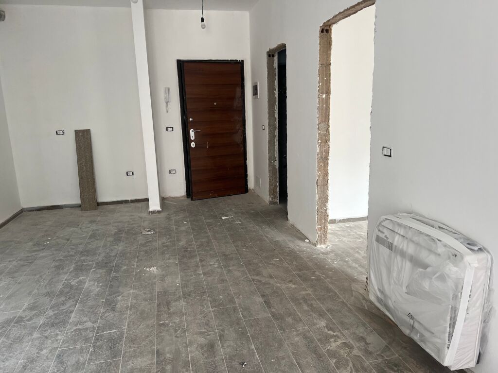 Appartamento 1+1, Laprake( Aura )