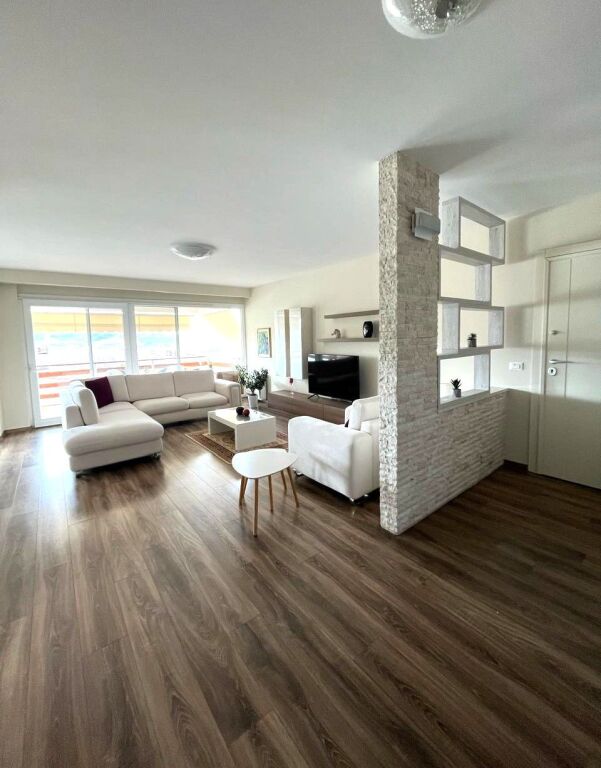 🏡 Long Hill Residence  Rent Apartment 2+1