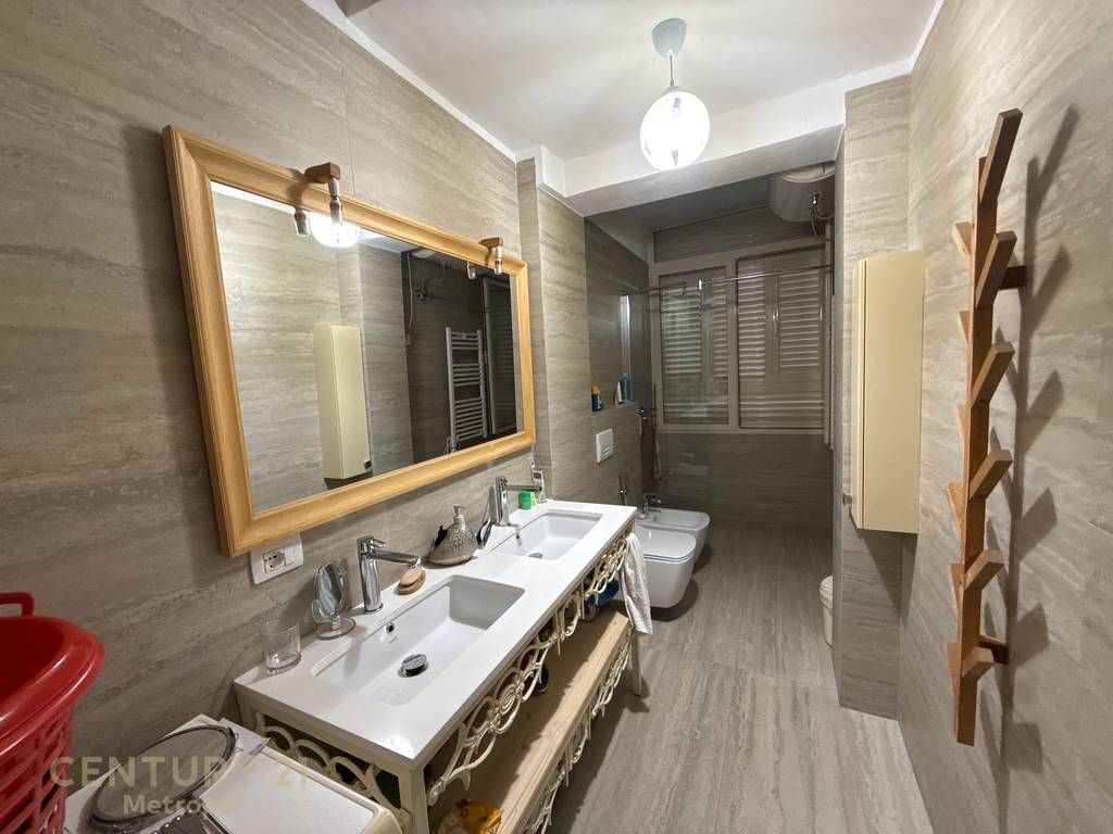FOR SALE 2+1 APARTMENT NEAR THE FORMER ELECTRIC MARKET