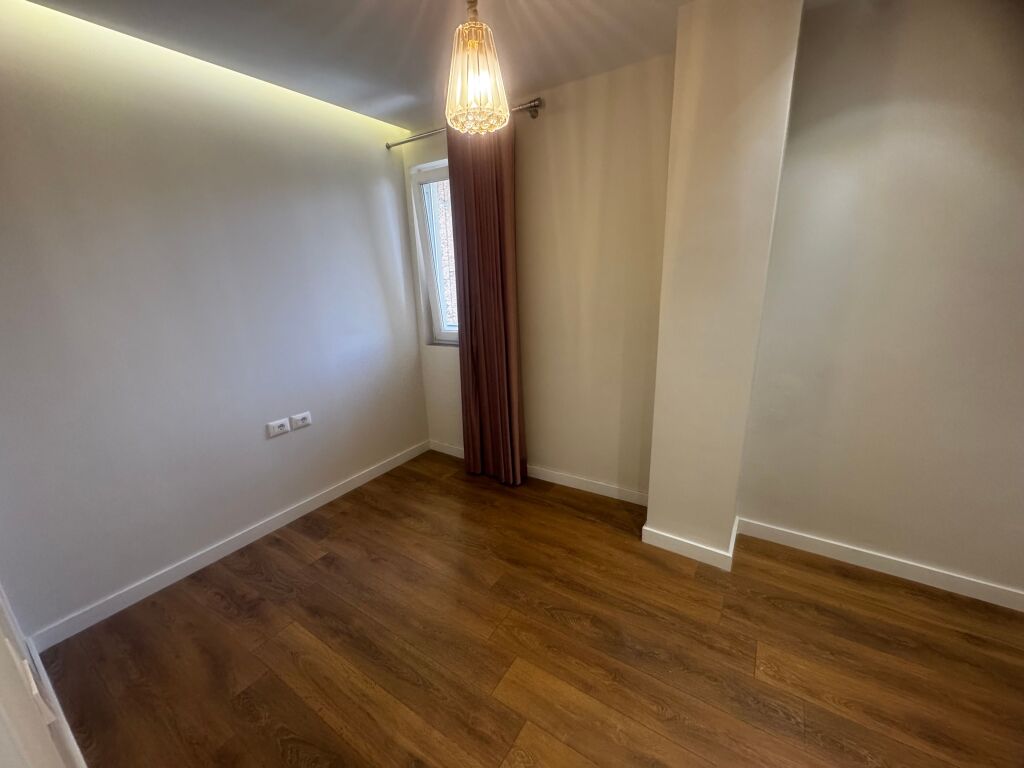 🏡 Super Apartament 2+1+2 Luksoz për Shitje – Stadiumi Dinamo
