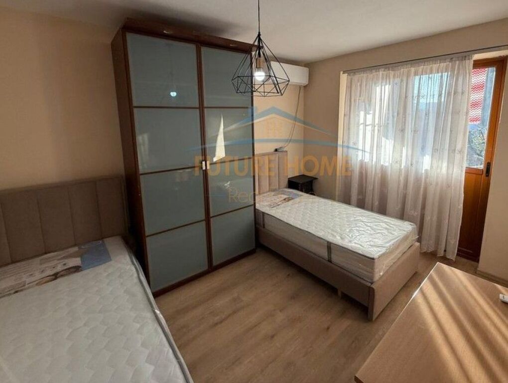 Affitto, Appartamento 2+1, Mercato Elettrico, Tirana.