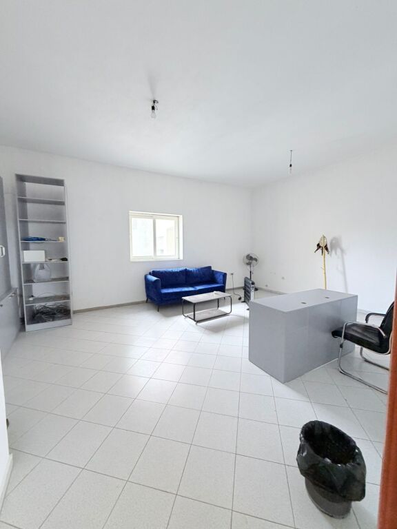 BUSINESS PREMISES FOR RENT IN THE AREA OF THE FORMER KENETA, DURRES