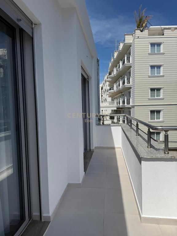 Appartamento di lusso in vendita a Golem – a soli 30 metri dal mare!